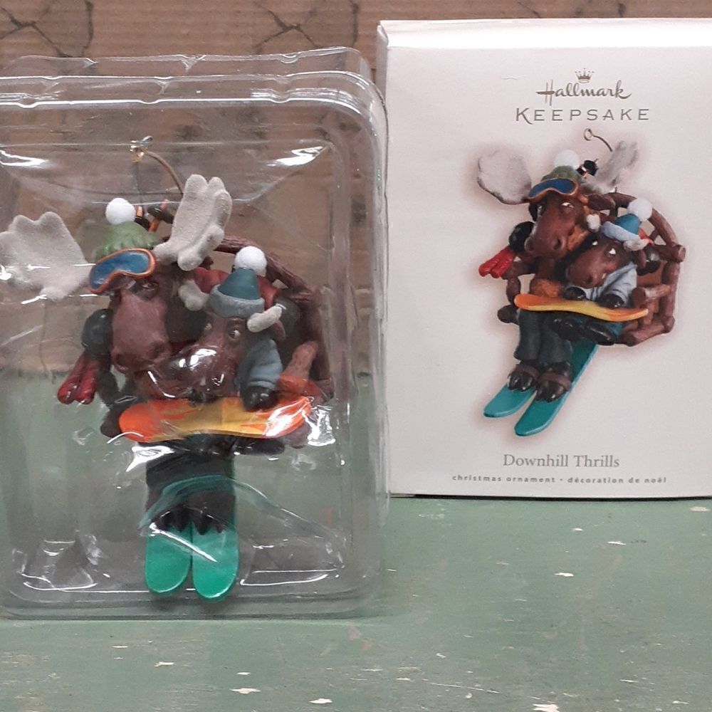 5pc bundle of Hallmark Keepsake orn. Incl.sking moose & Santa with reindeer.